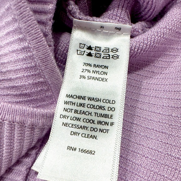 HOUSE OF HARLOW 1960 Ribbed Sculpt Knit Luxe Essentials Crop Top NWT Large - Picture 4 of 5